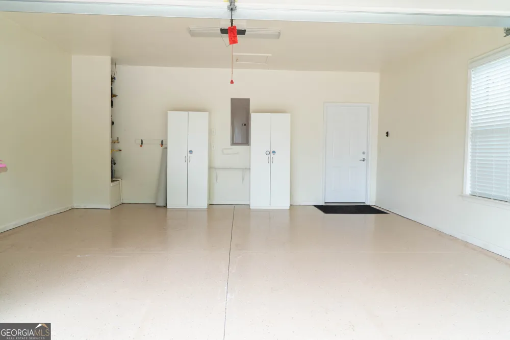 6372 Rockpoint LN Hoschton, GA 30548