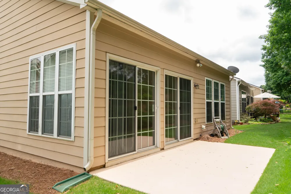6372 Rockpoint LN Hoschton, GA 30548