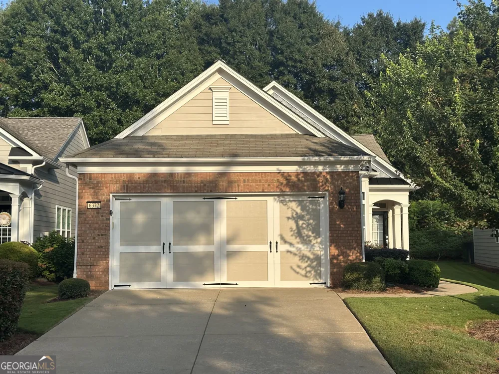 6372 Rockpoint LN Hoschton, GA 30548