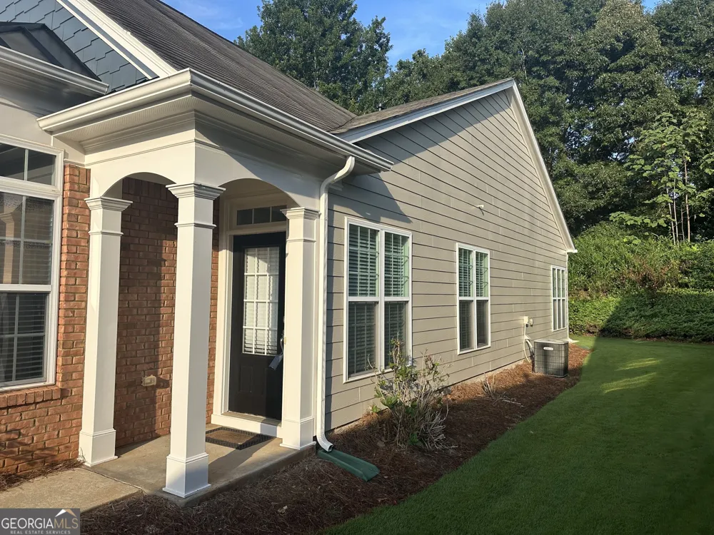 6372 Rockpoint LN Hoschton, GA 30548