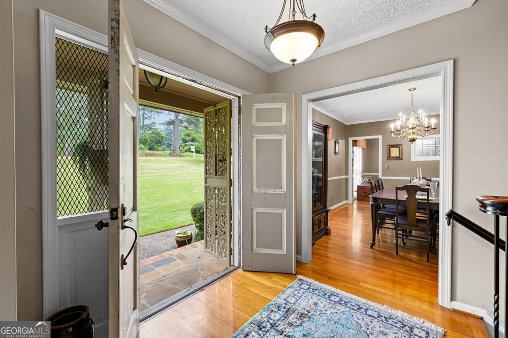 501 Pineview TER LaGrange, GA 30240