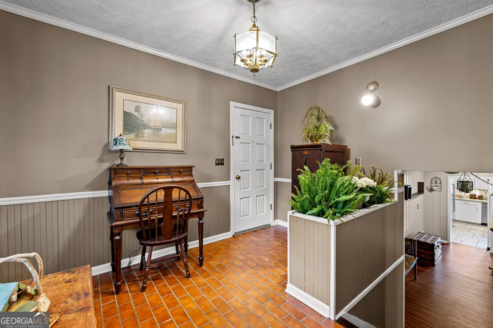 501 Pineview TER LaGrange, GA 30240