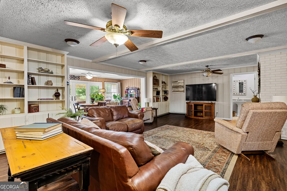 501 Pineview TER LaGrange, GA 30240