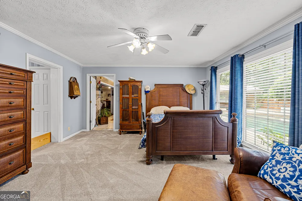 501 Pineview TER LaGrange, GA 30240