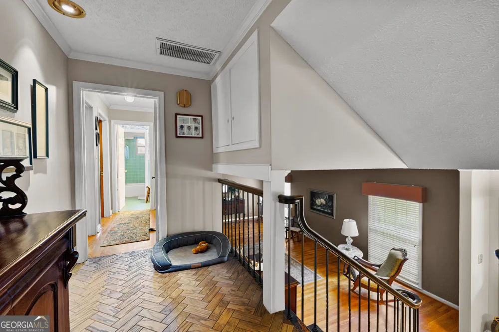 501 Pineview TER LaGrange, GA 30240