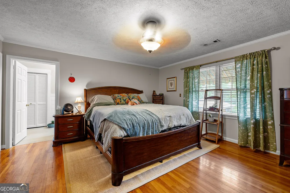 501 Pineview TER LaGrange, GA 30240