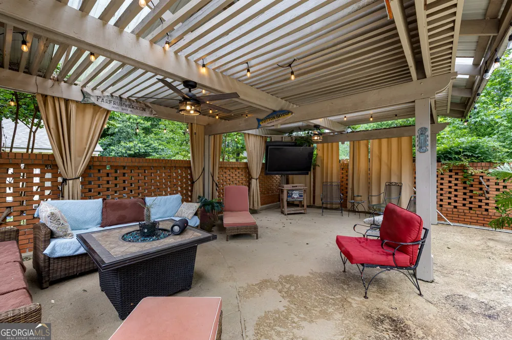 501 Pineview TER LaGrange, GA 30240