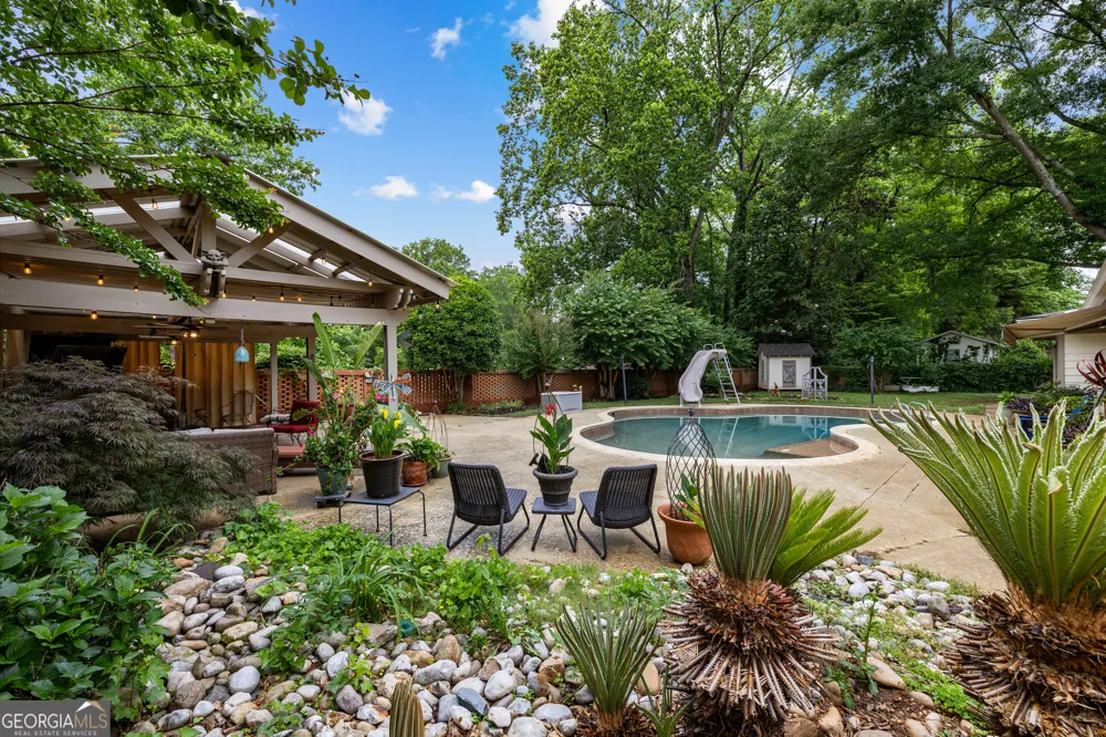 501 Pineview TER LaGrange, GA 30240