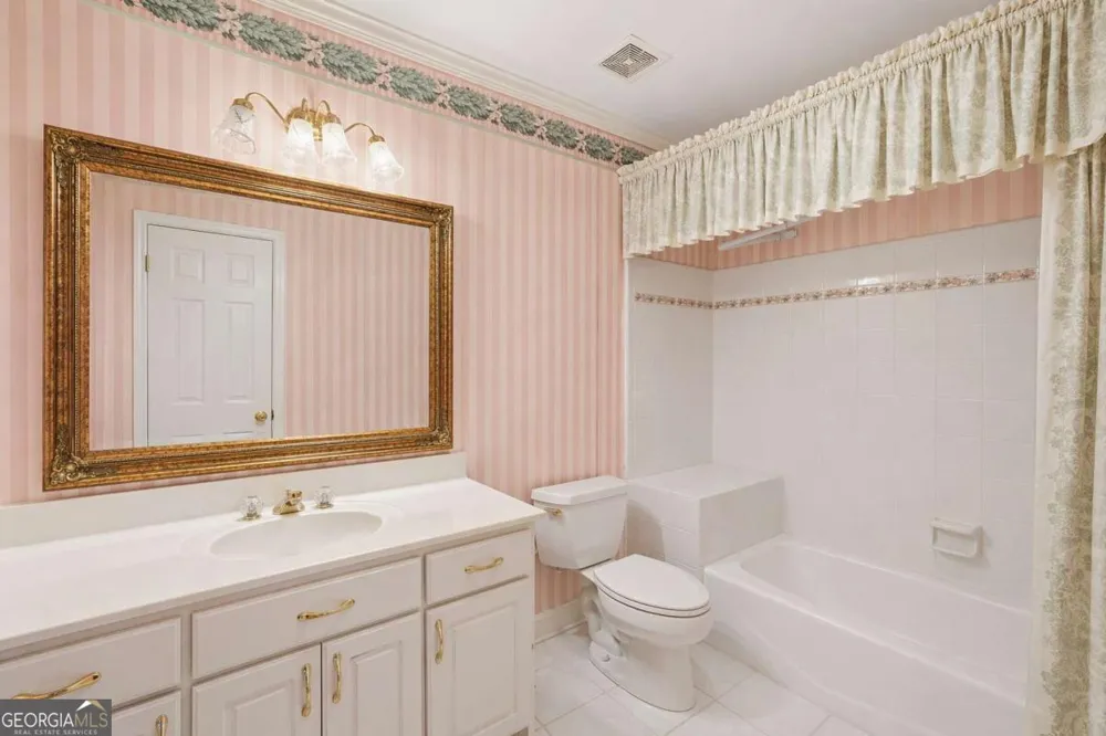 352 Sanderlin Mtn DR Big Canoe, GA 30143