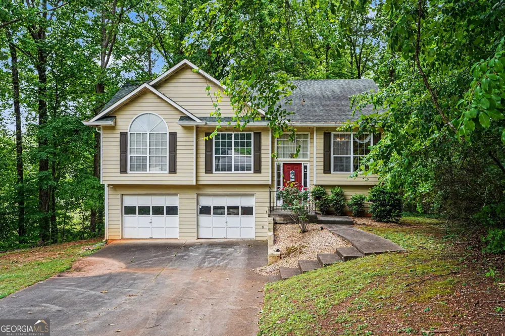 130 Bobolink DR Stockbridge, GA 30281