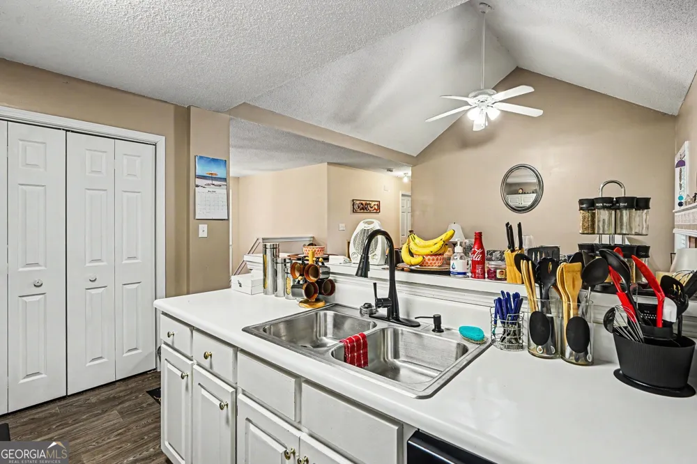 130 Bobolink DR Stockbridge, GA 30281