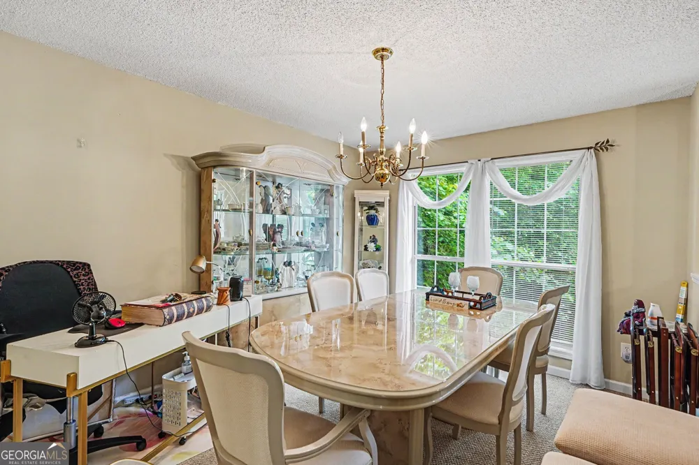 130 Bobolink DR Stockbridge, GA 30281