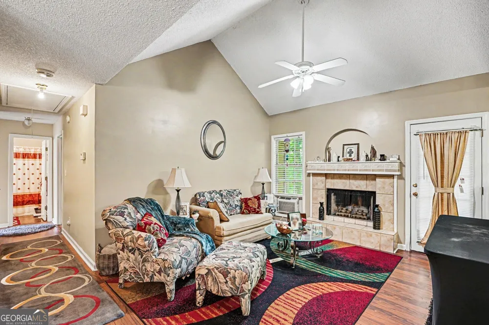 130 Bobolink DR Stockbridge, GA 30281