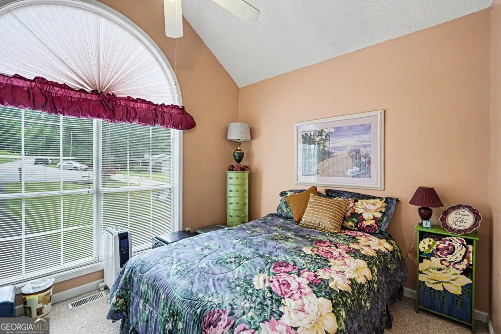 130 Bobolink DR Stockbridge, GA 30281