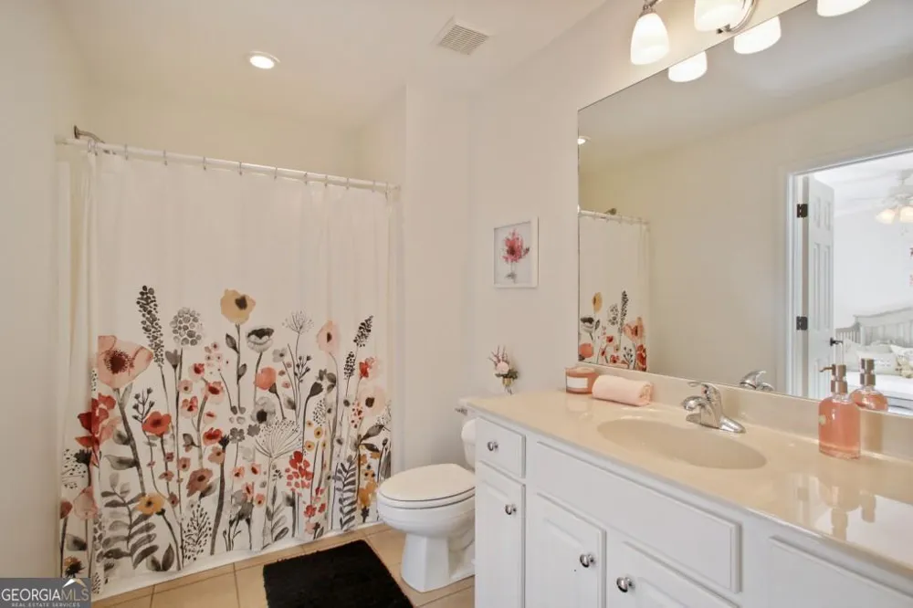 3761 Falls TRL Winston, GA 30187