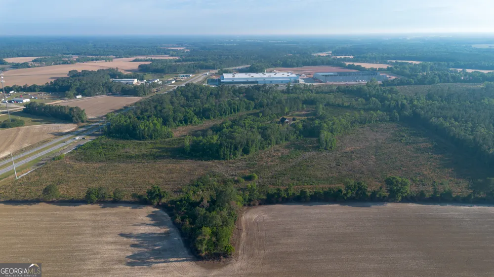 4530 Us Highway 301 S Register, GA 30452