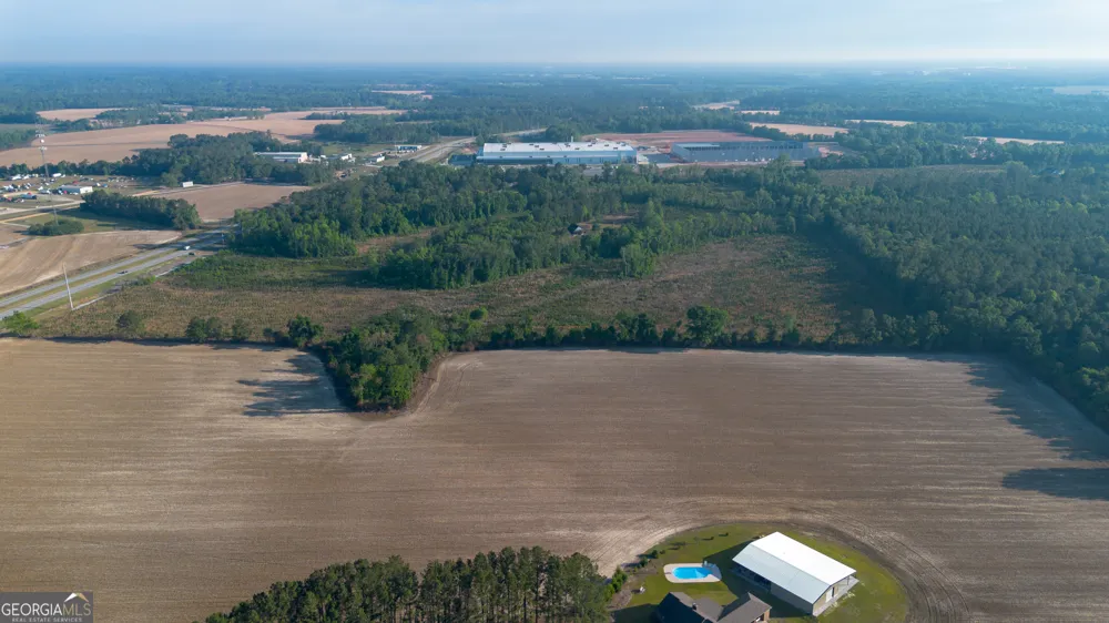 4530 Us Highway 301 S Register, GA 30452