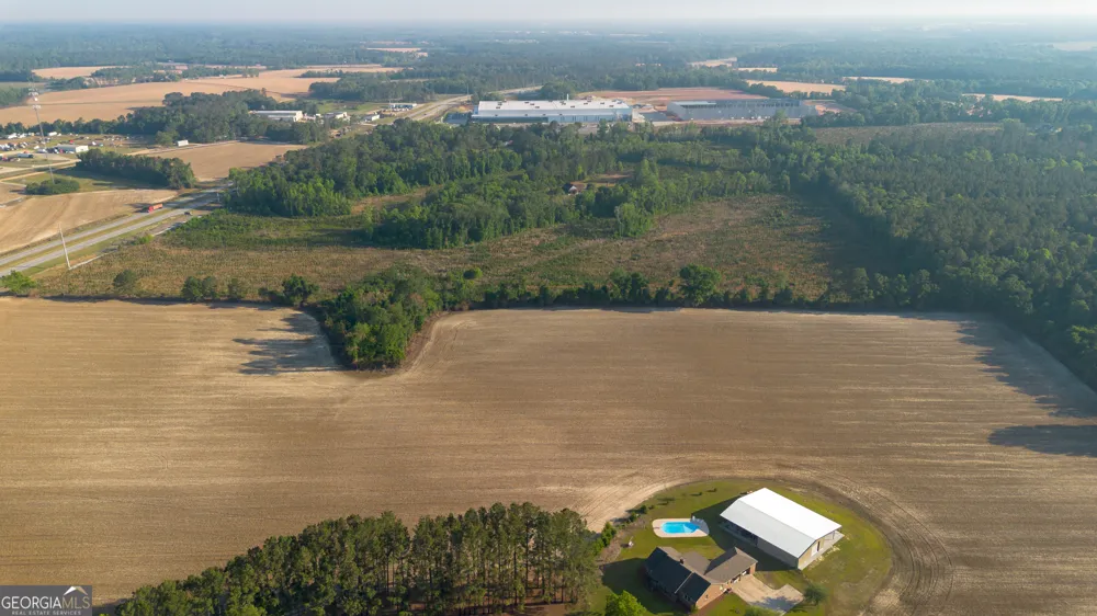4530 Us Highway 301 S Register, GA 30452