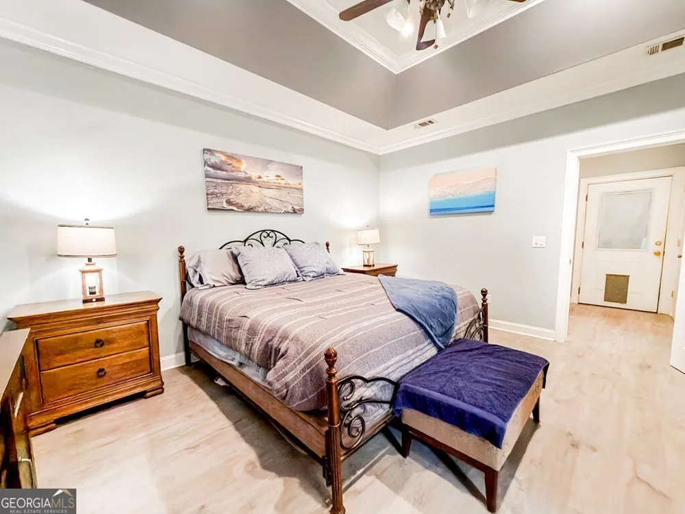 353 Alapaha River DR Alapaha, GA 31622