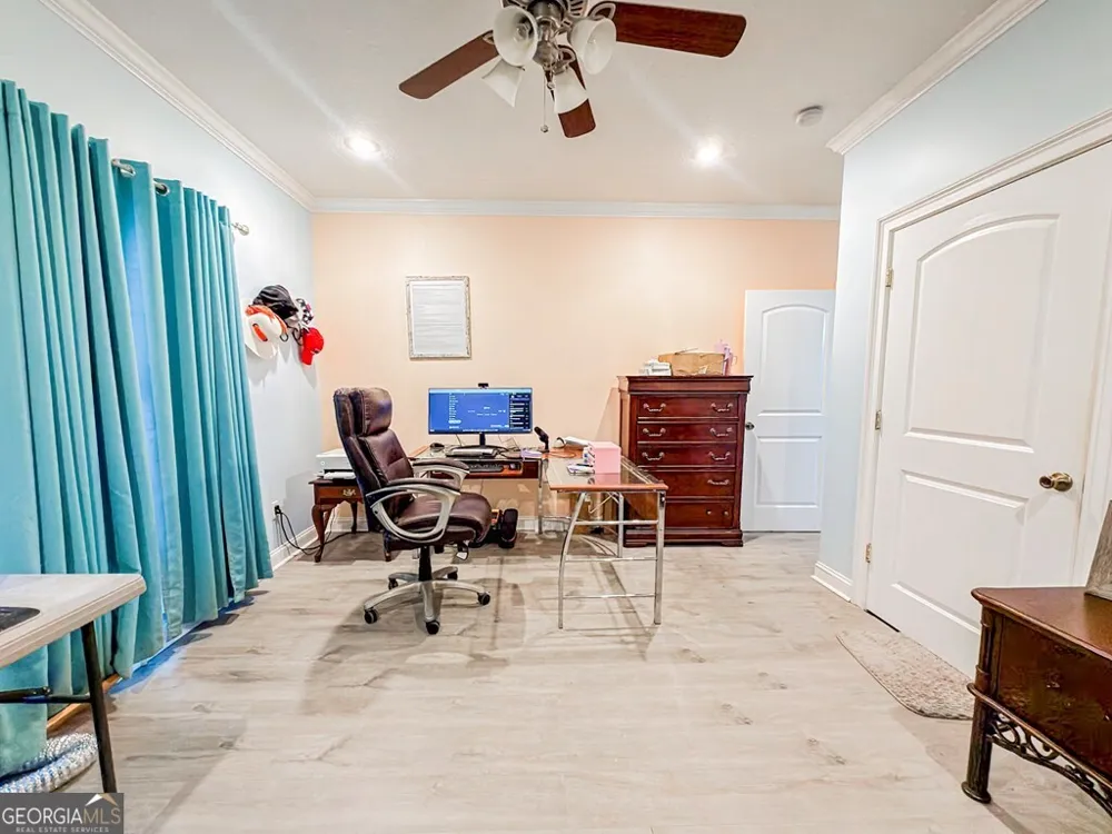353 Alapaha River DR Alapaha, GA 31622