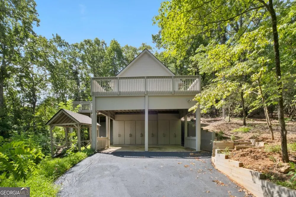 62 Bear Cub RDG Big Canoe, GA 30143