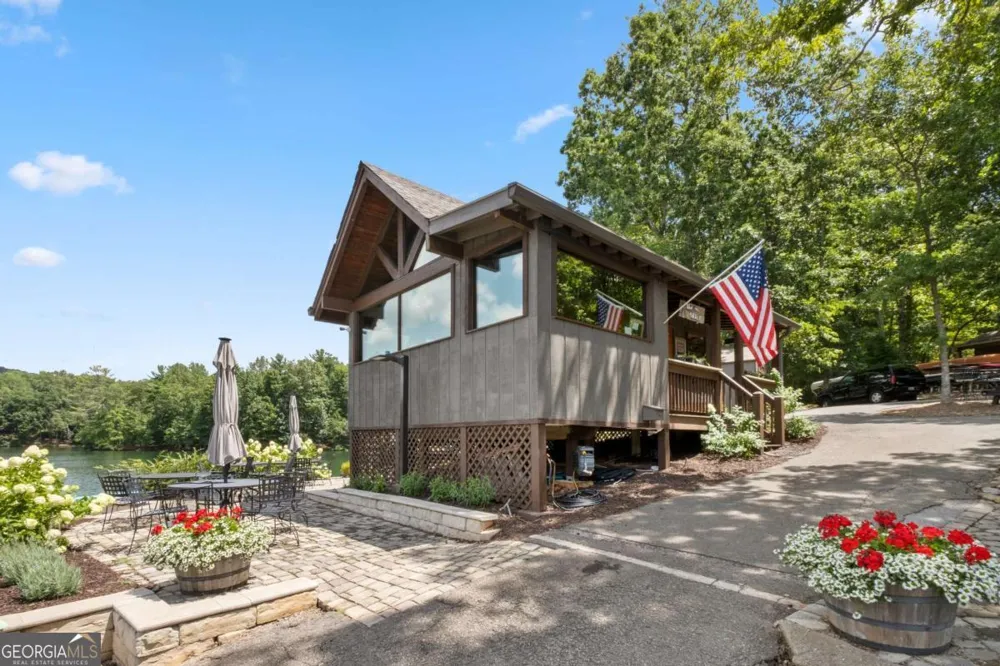 62 Bear Cub RDG Big Canoe, GA 30143