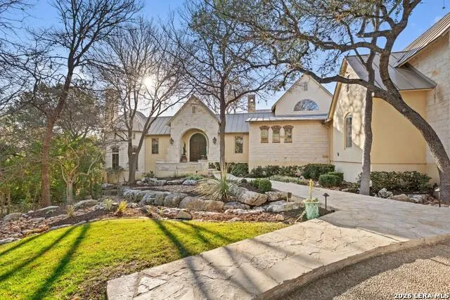 954 Riverforest New Braunfels, TX 78132