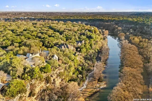954 Riverforest New Braunfels, TX 78132