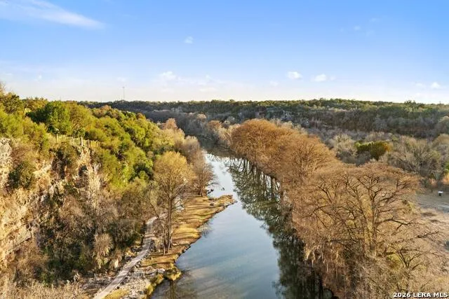 954 Riverforest New Braunfels, TX 78132