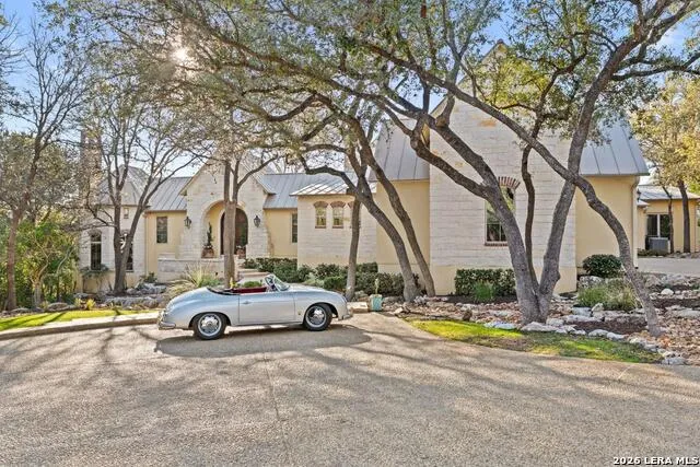954 Riverforest New Braunfels, TX 78132