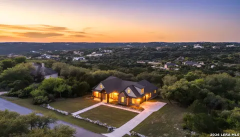 827 COUNTY ROAD 2801 E