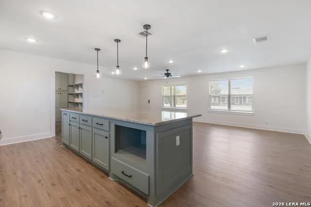 7227 CORSICANA ST Iola, TX 77861