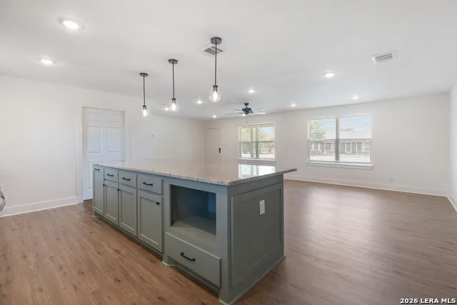 7227 CORSICANA ST Iola, TX 77861