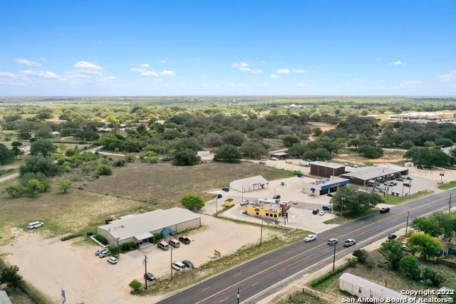 00 Rossville Rd Devine, TX 78016