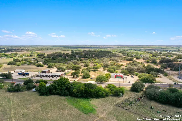 00 Rossville Rd Devine, TX 78016