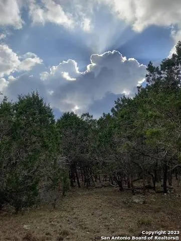 235 W Cambridge Rd Wimberley, TX 78676