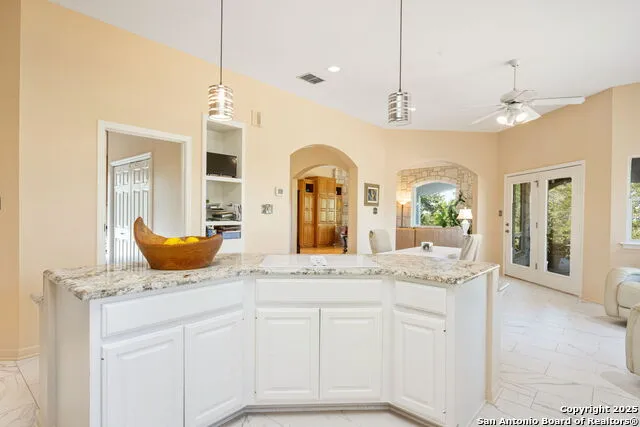 305 Spanish Pass Boerne, TX 78006