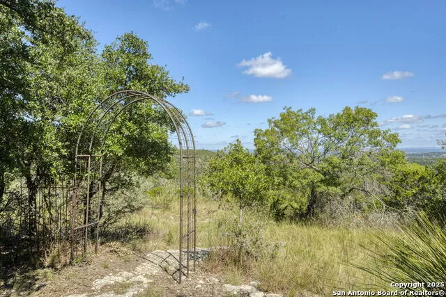 305 Spanish Pass Boerne, TX 78006
