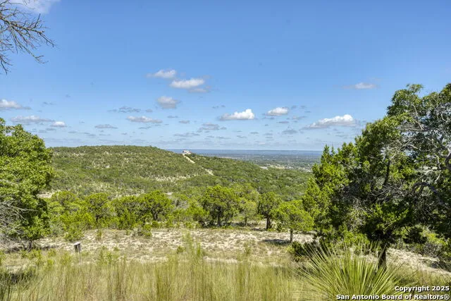 305 Spanish Pass Boerne, TX 78006