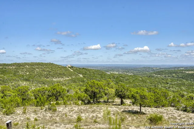 305 Spanish Pass Boerne, TX 78006