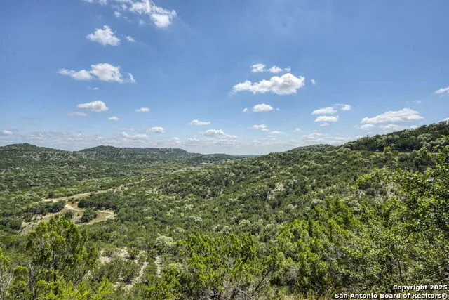 305 Spanish Pass Boerne, TX 78006
