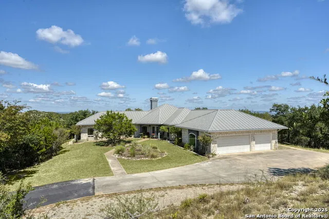 305 Spanish Pass Boerne, TX 78006