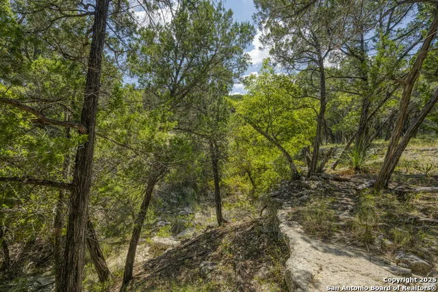 305 Spanish Pass Boerne, TX 78006