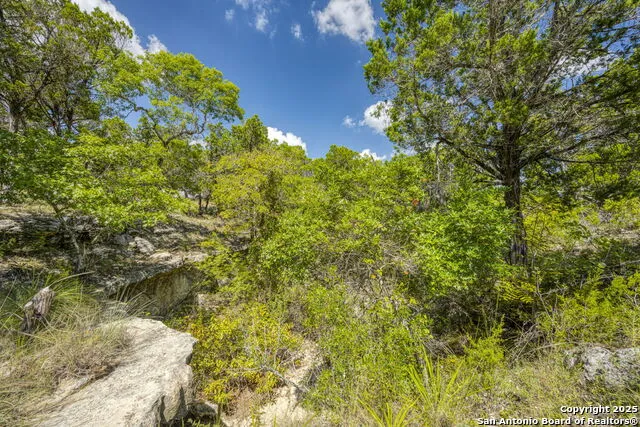 305 Spanish Pass Boerne, TX 78006