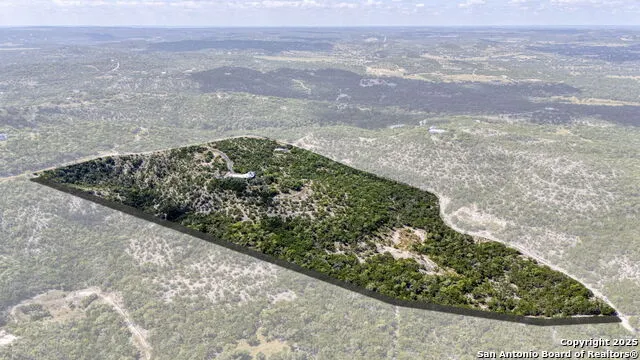 305 Spanish Pass Boerne, TX 78006