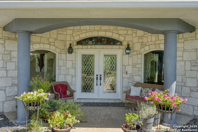 305 Spanish Pass Boerne, TX 78006