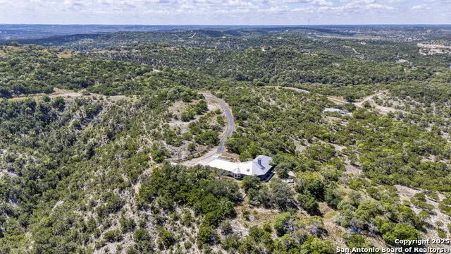 305 Spanish Pass Boerne, TX 78006