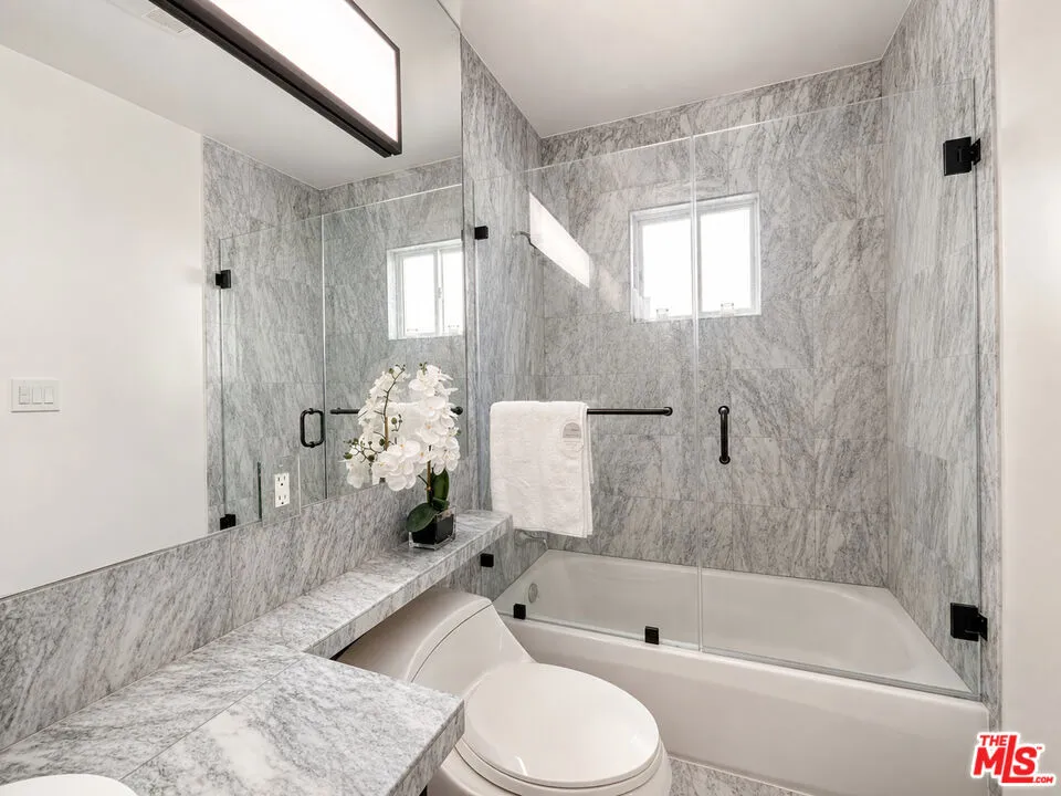 442 S Wetherly Drive Beverly Hills, CA 90211