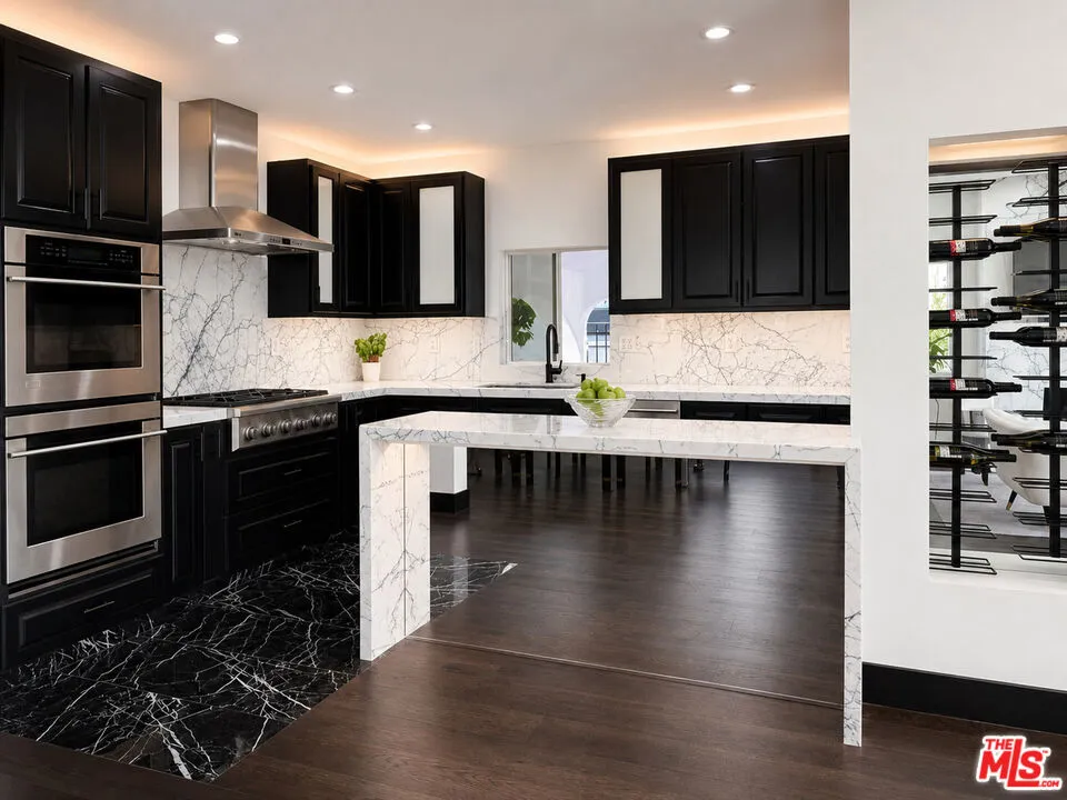 442 S Wetherly Drive Beverly Hills, CA 90211
