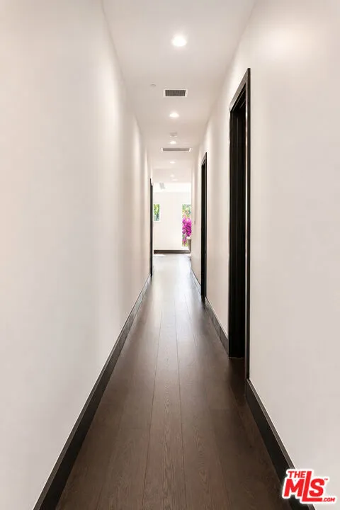 442 S Wetherly Drive Beverly Hills, CA 90211